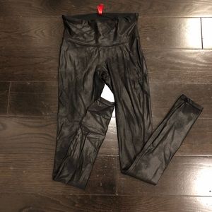 Spanx leggings - Size small